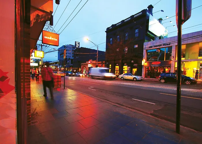 Oaks Melbourne South Yarra Suites